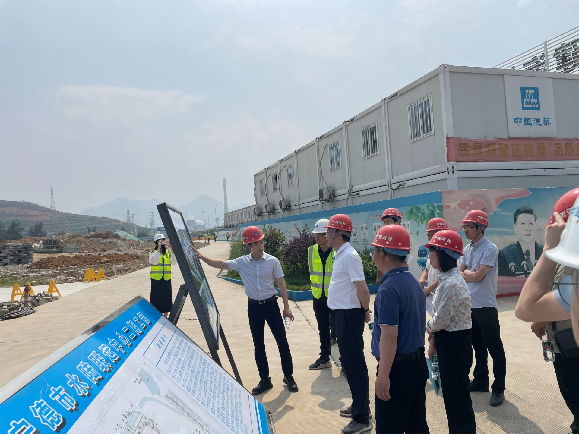 2024-5-9市交投集團(tuán)領(lǐng)導(dǎo)深入市交投物流集團(tuán)重點(diǎn)項(xiàng)目現(xiàn)場(chǎng)調(diào)研指導(dǎo)工作，姜軒緯拍攝1.jpg